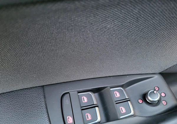 Audi Q3 cena 59900 przebieg: 140770, rok produkcji 2012 z Piwniczna-Zdrój małe 106